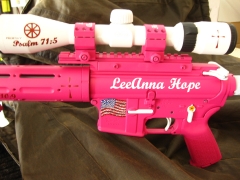 Tactical Ar-15 in pink and white_4